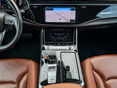 Audi Q8 55 TFSI quattro, миниатюра 9