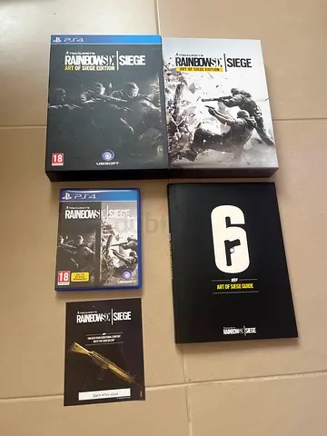 Tom Clancy's Rainbow Six Siege (PS4) - Art of Siege Edition + Extras