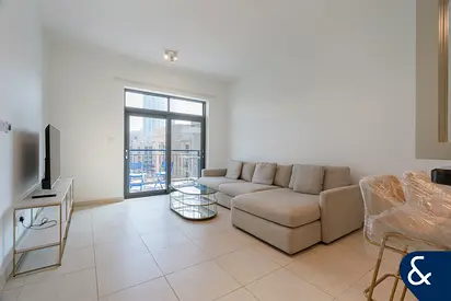 Modern 1 Bed | Furnished | Storage Room