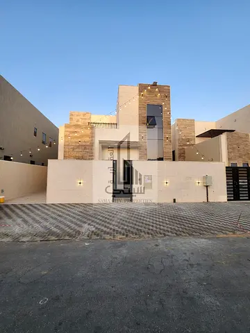 للايجار فيلا مودرن 4  غرف جاهزة للسكن