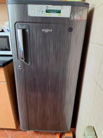 Whirlpool single-door refrigerator - good working condition