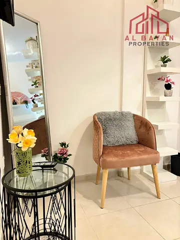Beautifully renovated Studio +Gated community