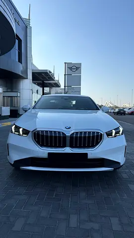 BMW 520i 2027 , 5 years service and warranty