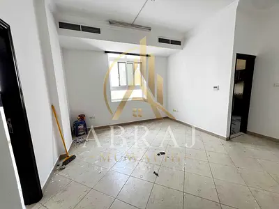 Ready to move /1bhk apartment / family building // 27k