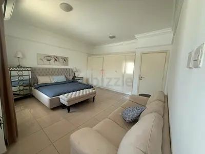 Room in the Villa walking distance to the kite Beach