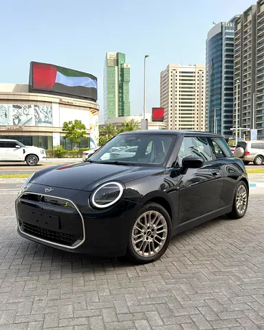 Mini Cooper SE - Electric - Full Options - 4 Years Warranty - 3 Years Free Service