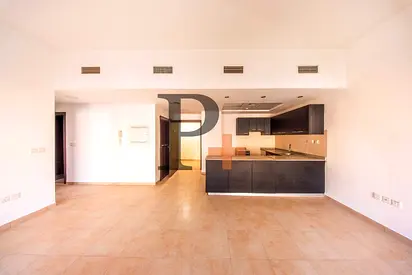 Good Deal | Open Kitchen | Vacant