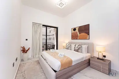 Next to Park | Fully Furnished | Bills Included