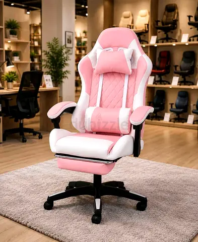 White & Pink Ergonomic Gaming Chair,Recliner,Footrest Brand New.