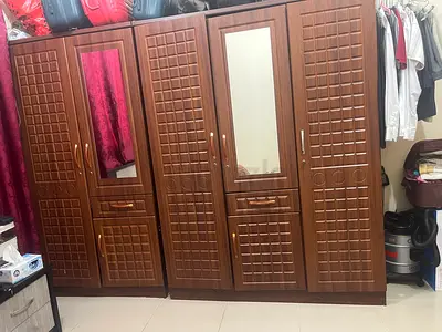 5 door wardrobe for sale (3+2)