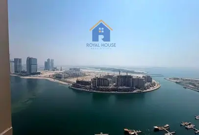 للبيع ثلاث غرف نوم اطلاله اماميه علي البحر