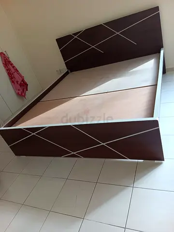 Bed with mattress 400 aed