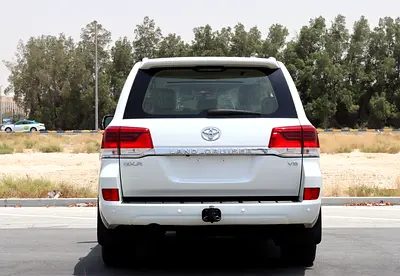 2020 Toyota LAND CRUISER — миниатюра 6
