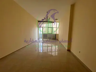 غرفتين وصاله المجاز 3 مع باركينج مجاني خزائن بالحائط بلكونتين غرفه غسيل اطلاله بحريه موقع مميز قريب من جميع الخدمات