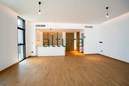Stunning 2BR | Wide Terrace | Vacant Now