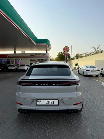 2024 Porsche CAYENNE 照片 7