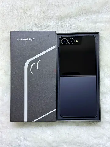 SAMSUNG GALAXY Z FILP 7 512GB STORAGE