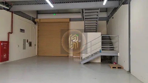 G+M Commercial Warehouse - low rent