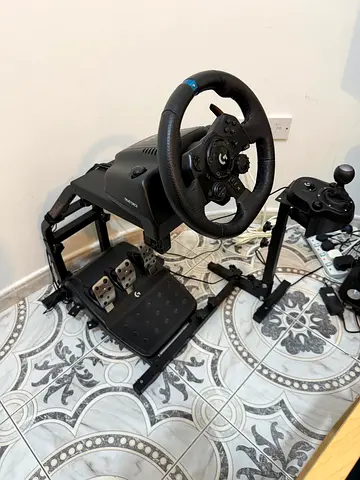 Logitech G293 true force Racing Wheel + Pedals + Shifter on Foldable Stand