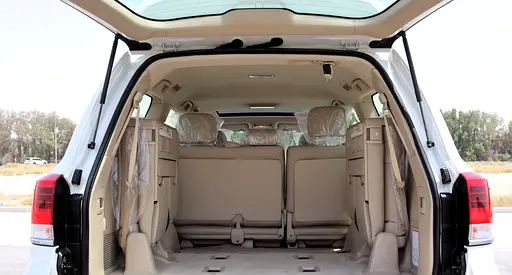 2020 Toyota LAND CRUISER — миниатюра 12