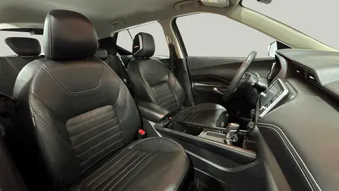 صورة 6 لـ 2022 Nissan KICKS