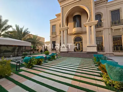 Luxury Contemporary Elegance with Grand Design