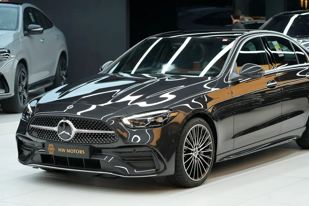 Mercedes-Benz C-Class 2026