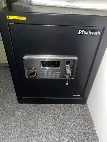 New Heavy Duty Office Safe with Shelf - Good Condition