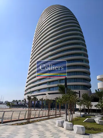 Premium 1BR | Balcony | Prime Waterfront Location