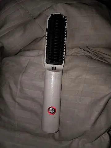 Electric heated hair straightening brush — used, working condition