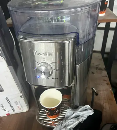 Breville drip coffee maker / hot water dispenser - good working condition