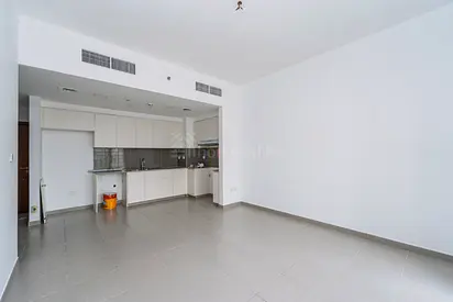 Spacious | Pool View | Well Maintained | Vacant