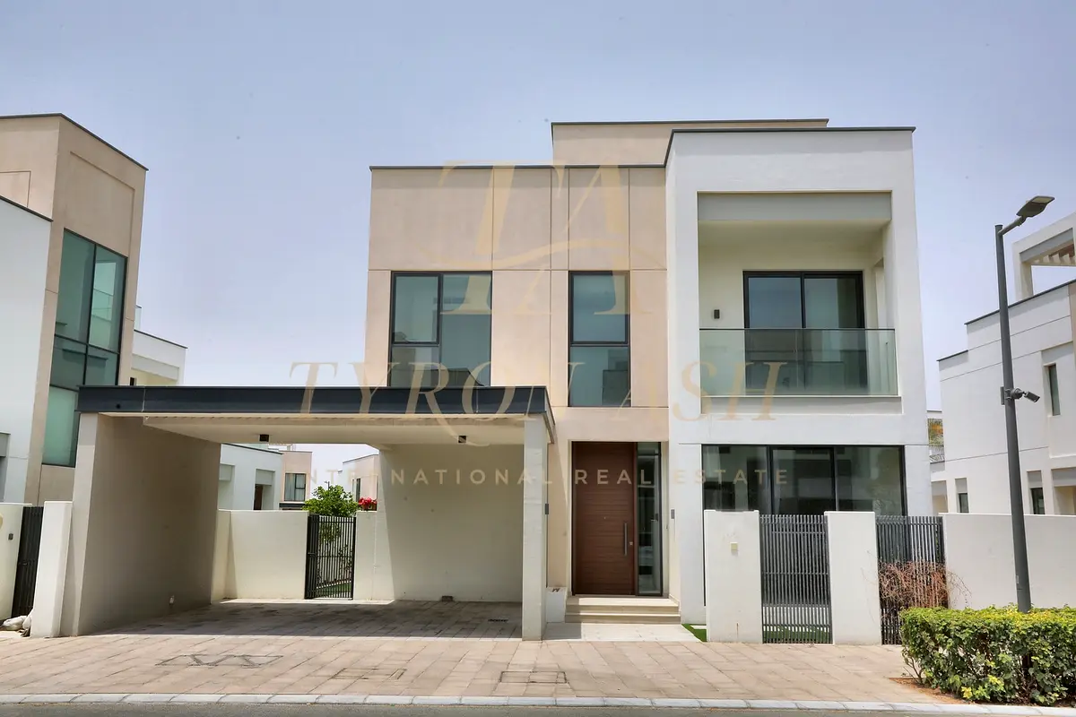 GREEN BELT BACKING | LANDSCAPED | CLOSE TO POOL & PARKS