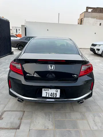 2017 Honda ACCORD — фото 2