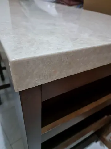 Table - Bar - Kitchen Island with 4 Stools