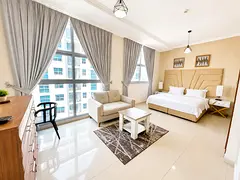 No commission, Marina luxury master bedroom with attached washroom, living area, marina view