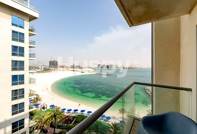 High Floor | Beach View | Rooftop Pool & Spa