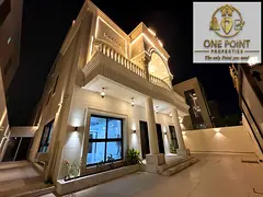DREAM CLASSIC VILLA | WITH ELEVATOR | 7 BEDROOMS | PRIME LOCATION
