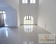 Rare 3BR Duplex | 2 Parkings I Massive Size