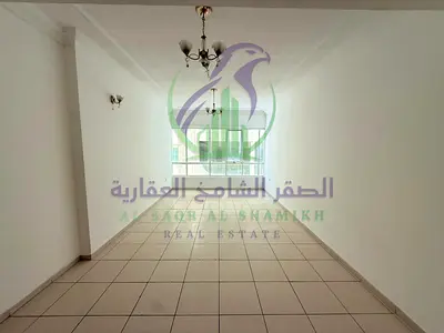 شقه غرفتين و صالة في التعاون للايجار السنوي بمساحات كبيرة و بلكونة و خزائن بالحائط و موزع واسع و دفع مرن