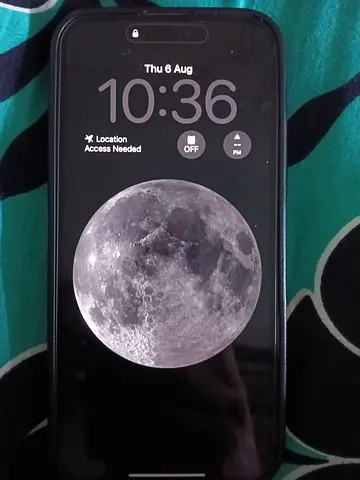 iPhone 16 Pro Max  - 10/10 Condition
