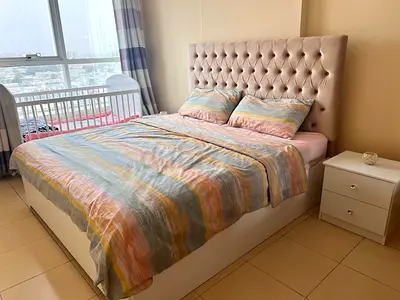 King storage bed with tufted headboard and bedside drawer - good condition MDF wood