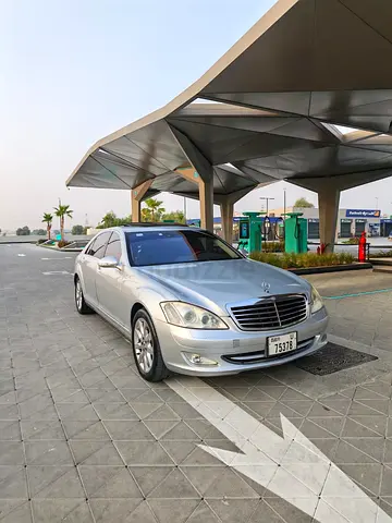 Mercedes-Benz S-Class S 550 2007 | Japanese Specs | Pristine Condition