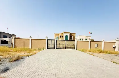 Corner plot brand new Luxury 5BR Independent Corner Villa | Huge Garden | Maid Room | Prime Al Jurf
