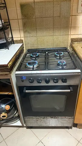 Used 4-Burner Gas Cooker with Oven - Stainless Steel