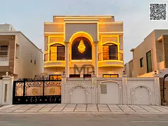 Luxury villa with an elegant classic design, directly from the owner | Two floors and a rooftop terr