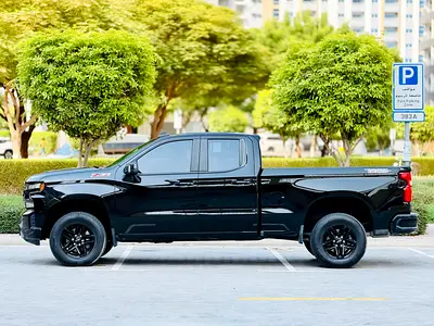 2021 Chevrolet SILVERADO 1500 照片 2