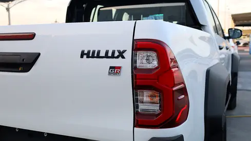 2025 Toyota HILUX 照片 6