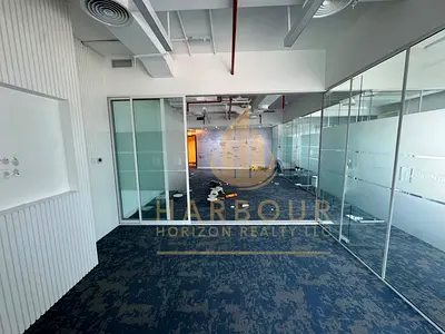 Fitted Office W Glass Partation Ready To Move