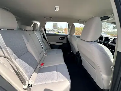 2026 Nissan X-TRAIL — миниатюра 9